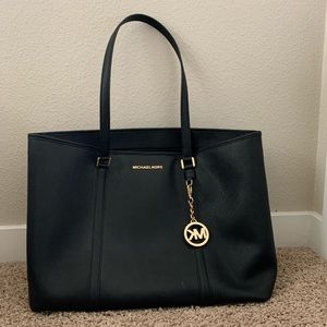 Large Michael Kors purse